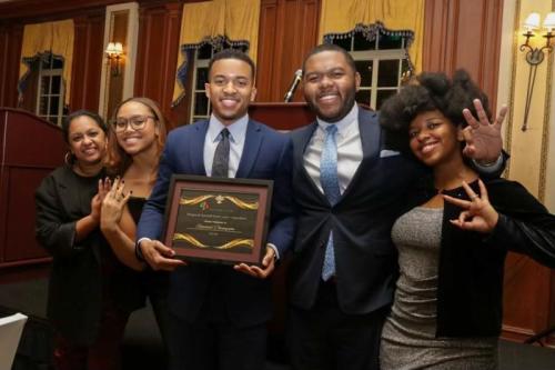 The team with their award.