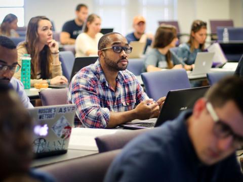 Students listen to lecture during class.