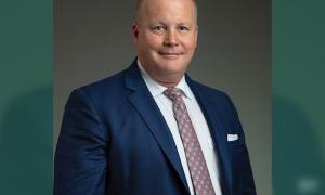 Chris Ralston (L'99)